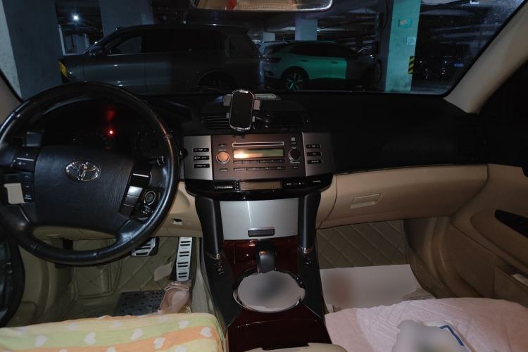 Used Toyota Reiz 2007 2.5S Leather Sunroof Version Center Console