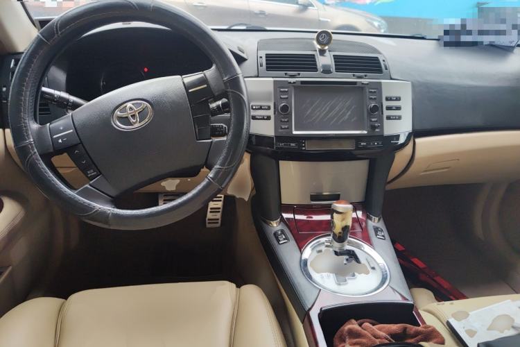 Used Toyota Reiz 2007 2.5S Leather Sunroof Version Center Console