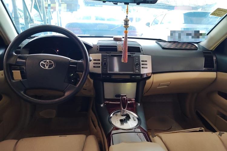 Used Toyota Reiz 2007 2.5S Center Console