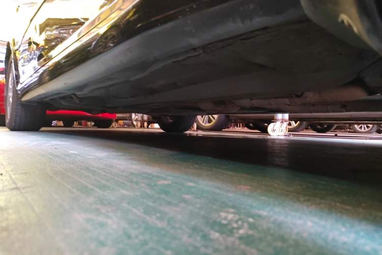 Used Toyota Reiz 2007 2.5S Chassis Front Right