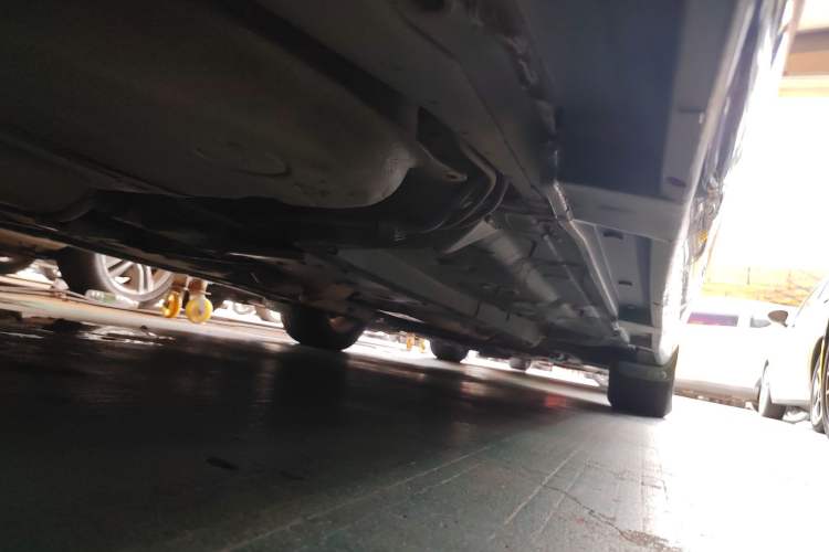 Used Toyota Reiz 2007 2.5S Chassis Rear Right