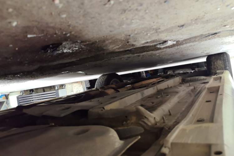 Used Toyota Reiz 2007 2.5S with Sunroof Chassis Rear Left