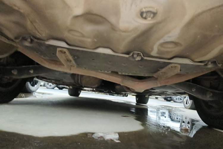Used Toyota Reiz 2007 2.5S with Sunroof Chassis Rear
