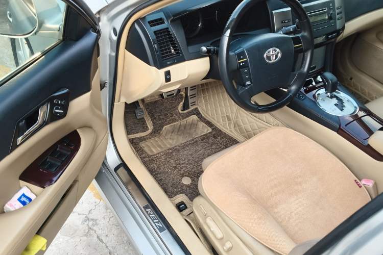 Used Toyota Reiz 2007 2.5S Leather Sunroof Version Driver Seat
