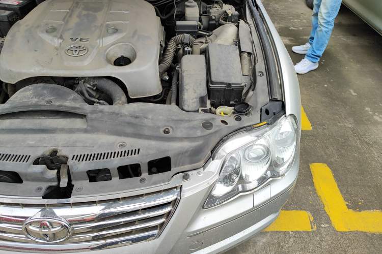 Used Toyota Reiz 2007 2.5S Leather Sunroof Version Engine Bay Left