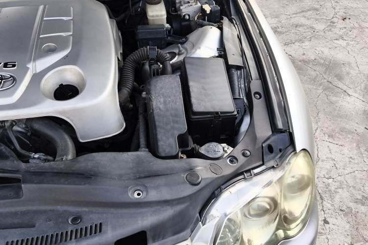 Used Toyota Reiz 2007 2.5S Leather Sunroof Version Engine Bay Left