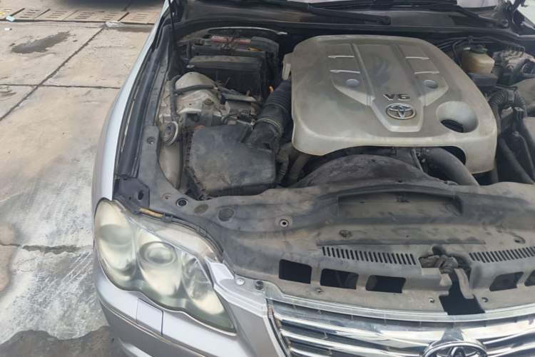 Used Toyota Reiz 2007 2.5S Leather Sunroof Version Engine Bay Right