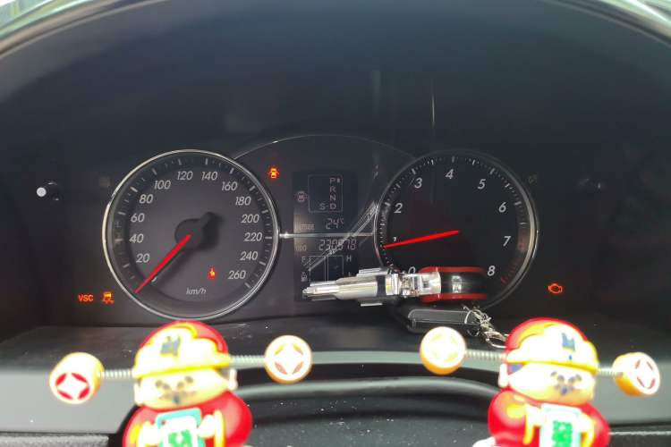 Used Toyota Reiz 2007 2.5S with Sunroof Instrument Cluster