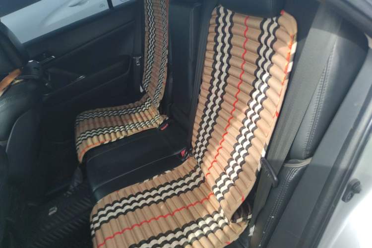 Used Toyota Reiz 2007 2.5V Super Sport Edition Left Rear Seat