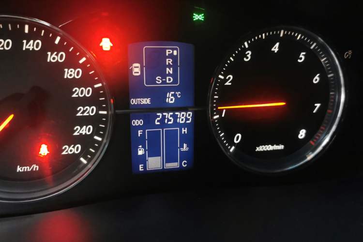 Used Toyota Reiz 2007 2.5V Super Sport Edition Odometer Close Up