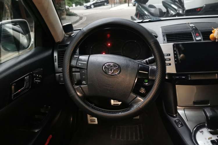 Used Toyota Reiz 2007 2.5V Super Sport Edition Steering Wheel