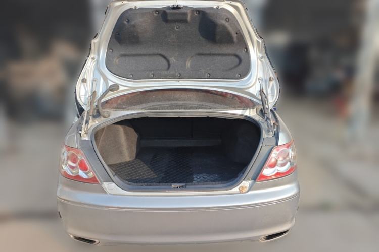 Used Toyota Reiz 2007 3.0V Super Sport Edition Trunk