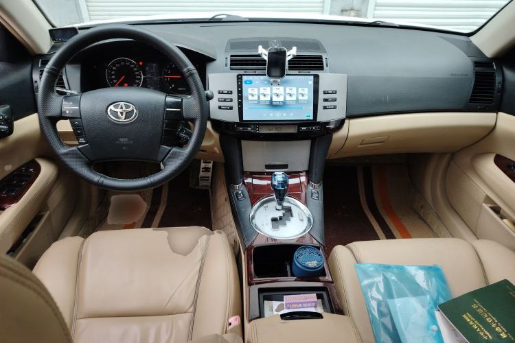 Used Toyota Reiz 2007 2.5S Leather Sunroof Version Center Console