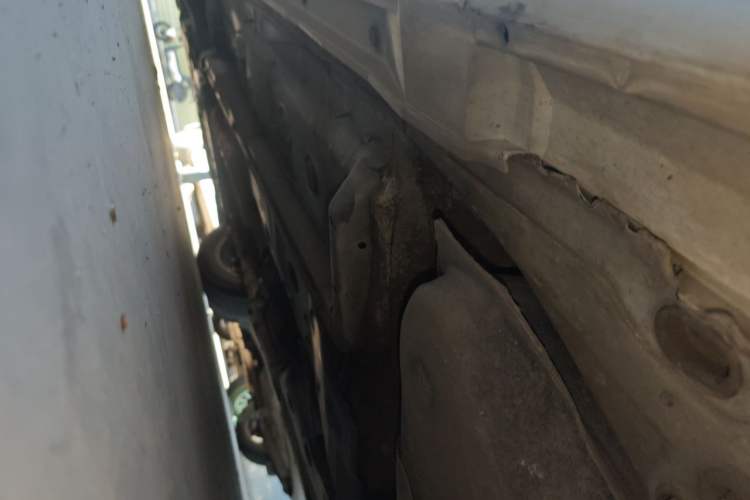 Used Toyota Reiz 2007 2.5S Chassis Rear Left