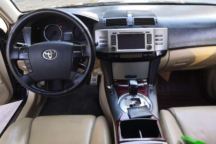 Used Toyota Reiz 2008 2.5S Special Commemorative Edition Center Console