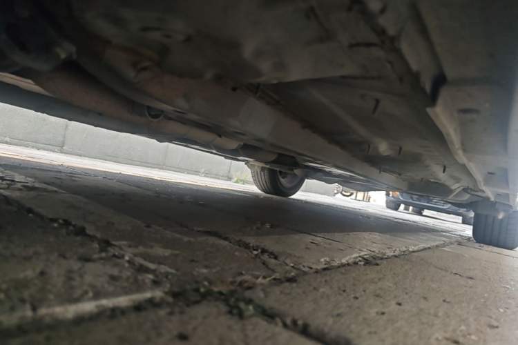 Used Toyota Reiz 2008 2.5S Special Commemorative Edition Chassis Front Left
