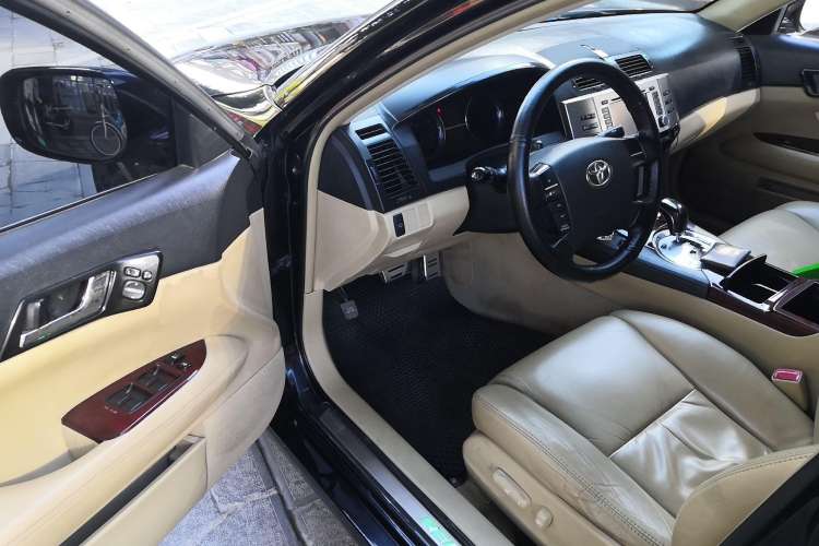 Used Toyota Reiz 2008 2.5S Special Commemorative Edition Driver Seat