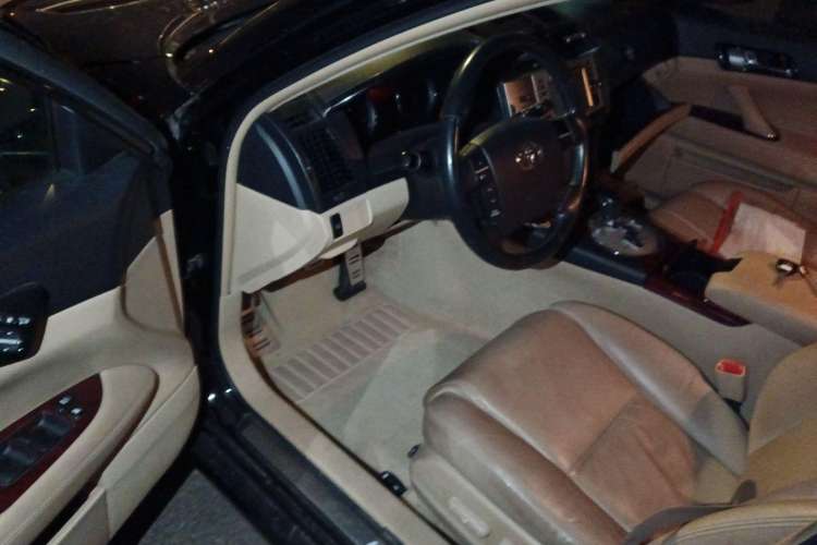 Used Toyota Reiz 2008 2.5S Special Commemorative Edition Driver Seat