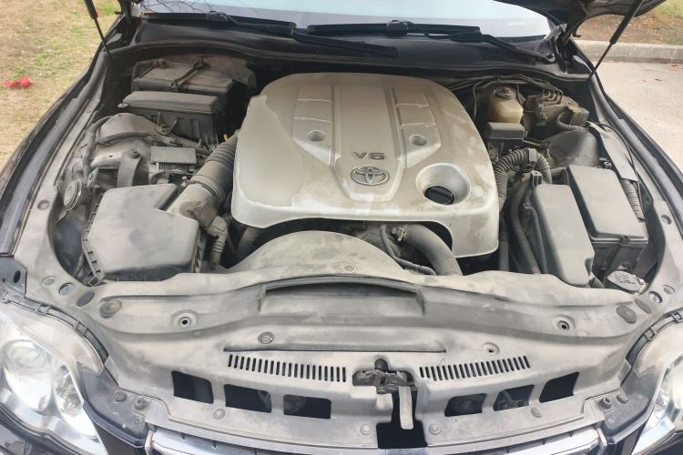 Used Toyota Reiz 2008 2.5S Special Commemorative Edition Engine Bay