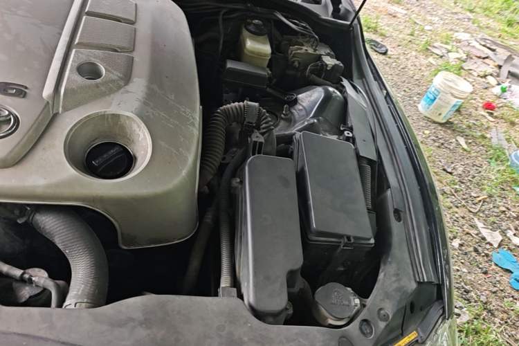Used Toyota Reiz 2008 2.5S Special Navigation Edition Engine Bay Left