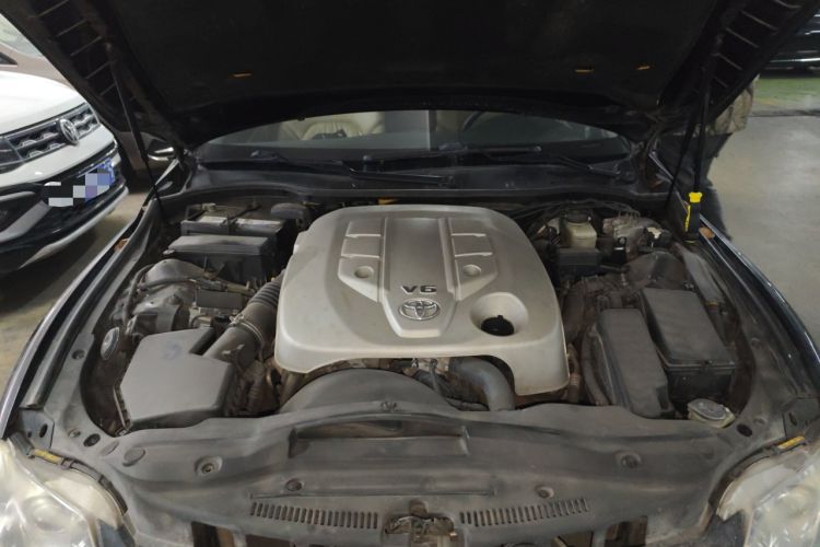 Used Toyota Reiz 2008 2.5S Special Commemorative Edition Engine Bay