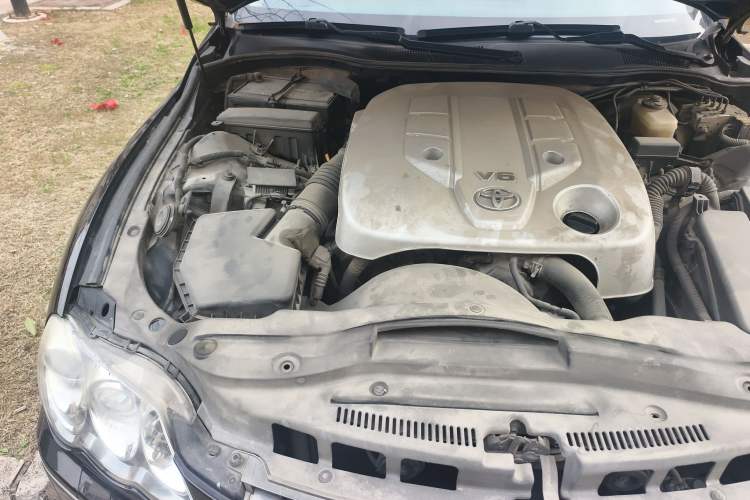 Used Toyota Reiz 2008 2.5S Special Commemorative Edition Engine Bay Right