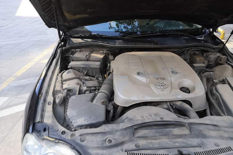 Used Toyota Reiz 2008 2.5S Special Commemorative Edition Engine Bay Right
