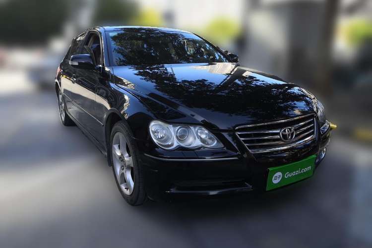 Used Toyota Reiz 2008 2.5S Special Commemorative Edition Front Right 45 Deg