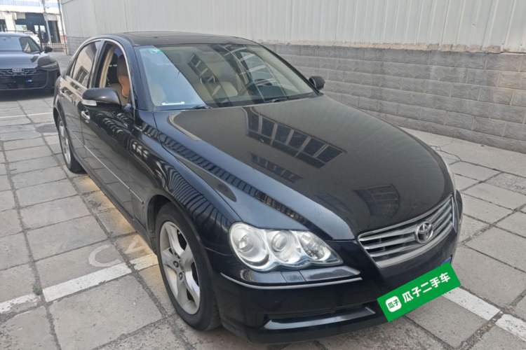 Used Toyota Reiz 2008 2.5S Special Commemorative Edition Front Right 45 Deg
