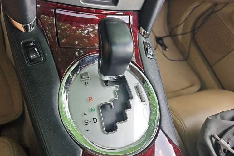 Used Toyota Reiz 2008 2.5S Special Navigation Edition Gear Lever