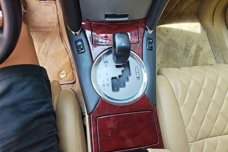Used Toyota Reiz 2008 2.5S Special Commemorative Edition Gear Lever