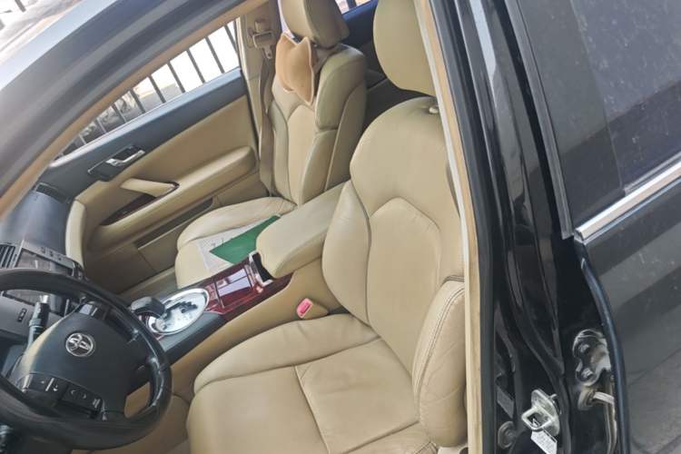 Used Toyota Reiz 2008 2.5S Special Commemorative Edition Left Front Seat