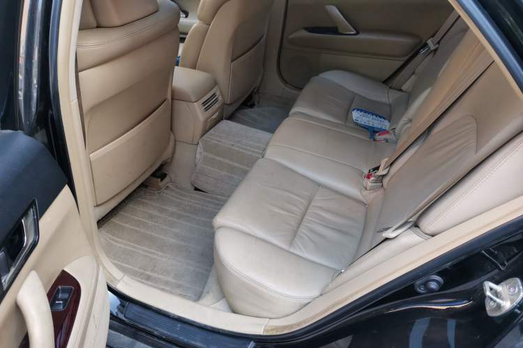 Used Toyota Reiz 2008 2.5S Special Commemorative Edition Left Rear Seat