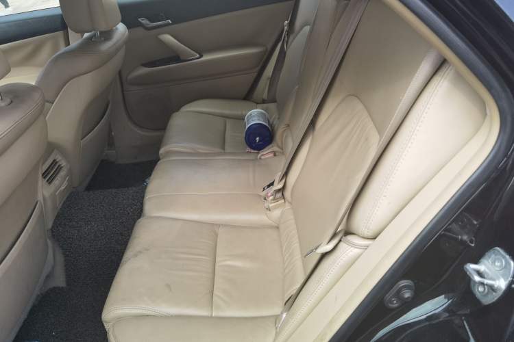 Used Toyota Reiz 2008 2.5S Special Commemorative Edition Left Rear Seat