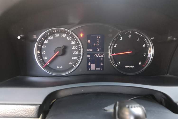 Used Toyota Reiz 2008 2.5S Special Commemorative Edition Odometer Close Up
