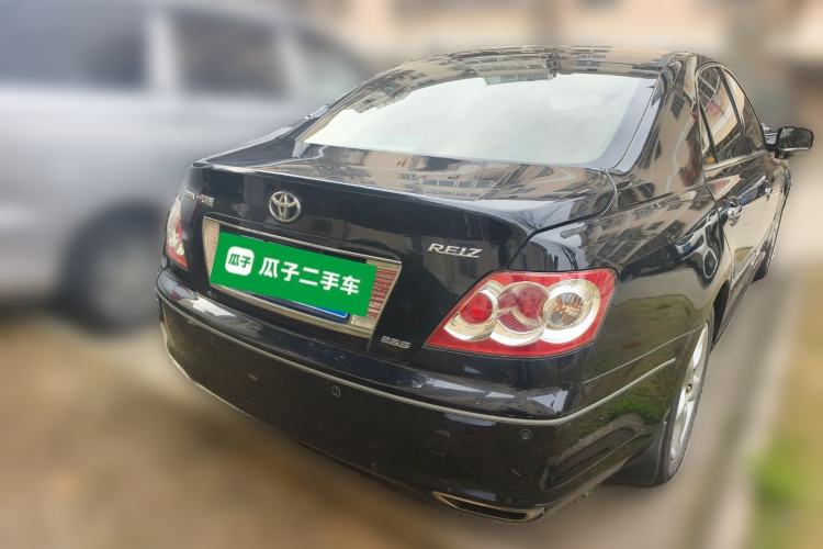 Used Toyota Reiz 2008 2.5S Special Commemorative Edition Rear