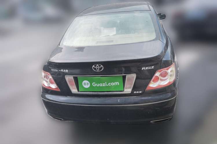 Used Toyota Reiz 2008 2.5S Special Commemorative Edition Rear