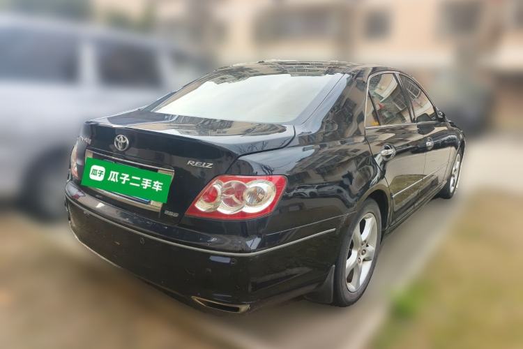 Used Toyota Reiz 2008 2.5S Special Commemorative Edition Rear Right 45 Deg