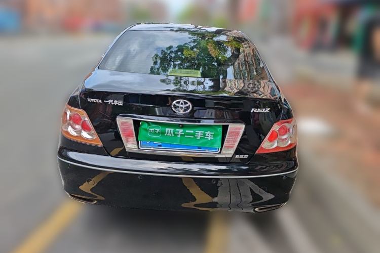 Used Toyota Reiz 2008 2.5S Special Commemorative Edition Rear