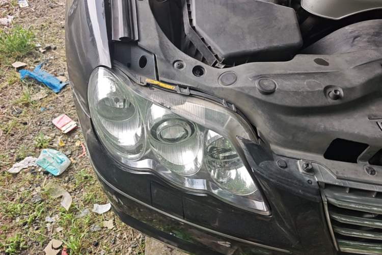 Used Toyota Reiz 2008 2.5S Special Navigation Edition Right Front Headlight