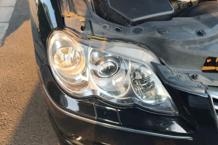 Used Toyota Reiz 2008 2.5S Special Commemorative Edition Right Front Headlight