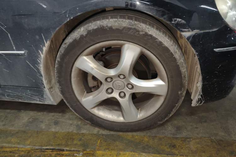 Used Toyota Reiz 2008 2.5S Special Commemorative Edition Right Front Wheel Hub