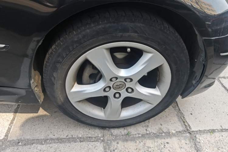 Used Toyota Reiz 2008 2.5S Special Commemorative Edition Right Front Wheel Hub