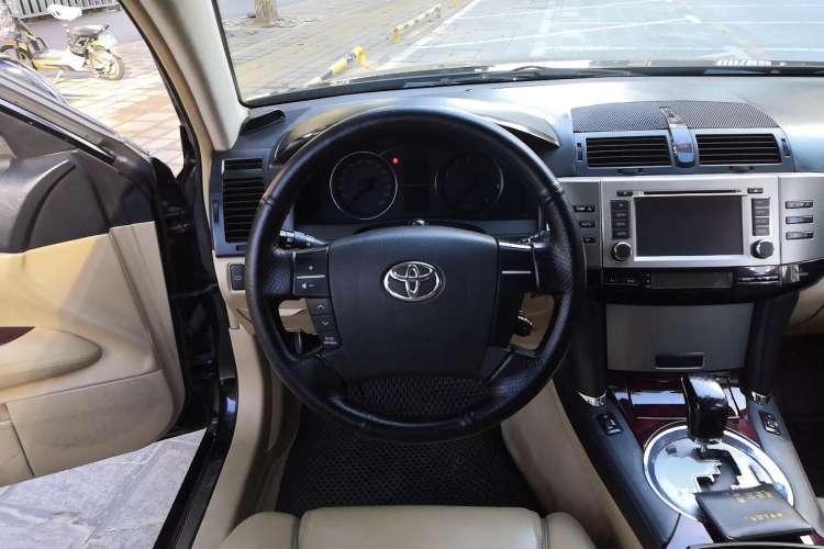 Used Toyota Reiz 2008 2.5S Special Commemorative Edition Steering Wheel