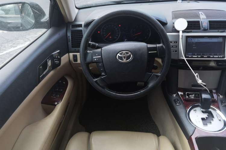 Used Toyota Reiz 2008 2.5S Special Commemorative Edition Steering Wheel