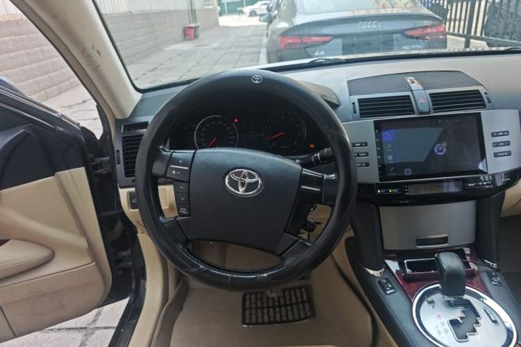 Used Toyota Reiz 2008 2.5S Special Commemorative Edition Steering Wheel