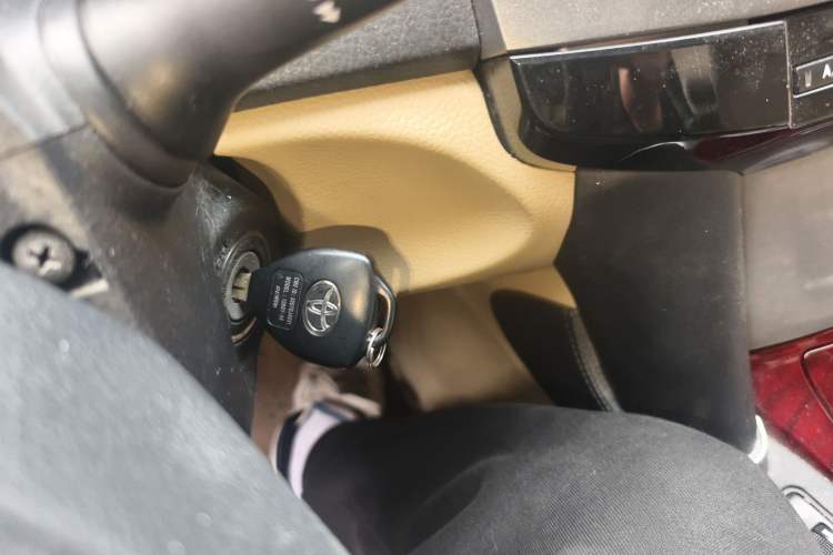 Used Toyota Reiz 2008 2.5S Special Commemorative Edition Vehicle Key