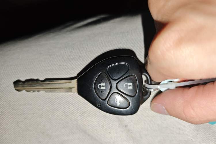 Used Toyota Reiz 2008 2.5S Special Commemorative Edition Vehicle Key