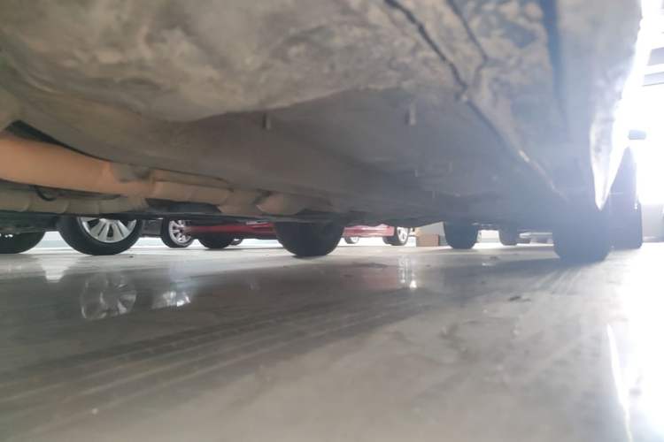 Used Toyota Reiz 2008 2.5S Special Commemorative Edition Chassis Front Left