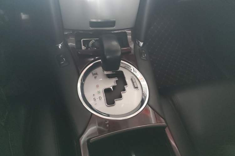 Used Toyota Reiz 2008 2.5S Special Commemorative Edition Gear Lever